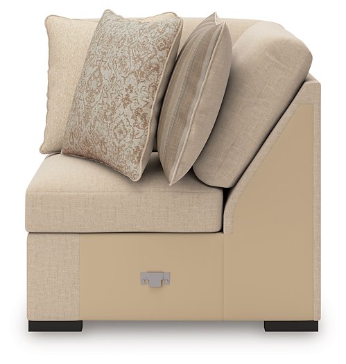 LadyMae Sectional with Chaise - Javi's Furniture & Mattress (Woodburn, OR)