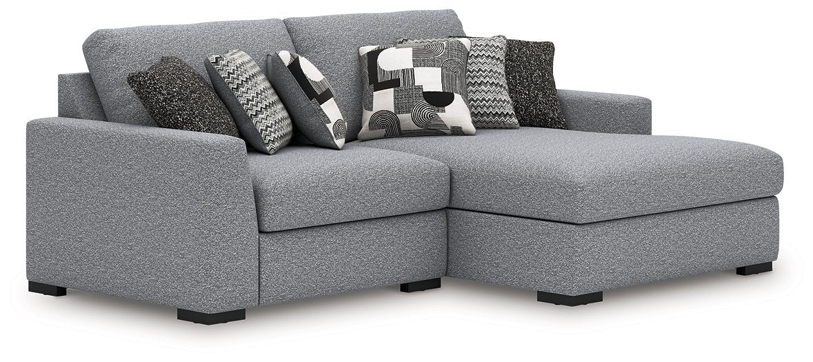 Bealton Sectional with Chaise