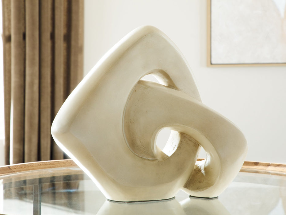 Feebs Sculpture - Javi's Furniture & Mattress (Woodburn, OR)