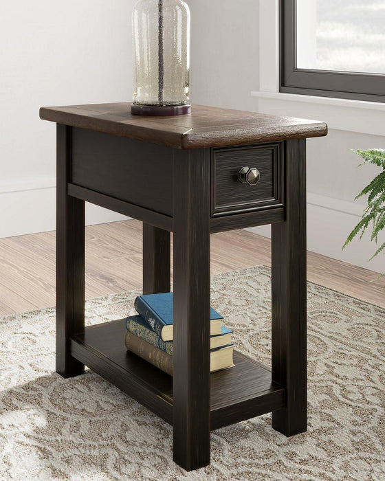 Tyler Creek End Table Set - Javi's Furniture & Mattress (Woodburn, OR)